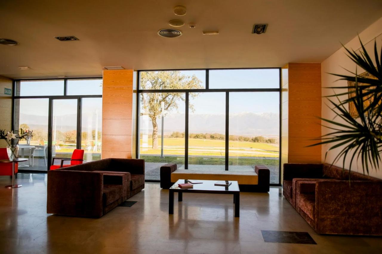 Discover the Charm of Hospedium Hotel Valles de Gredos Golf
